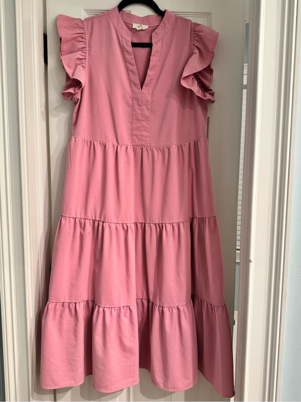 entro Pink Tiered Ruffle Sleeve Dress